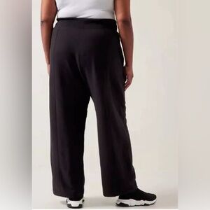 ATHLETA RETROPLUSH STRAIGHT LEG